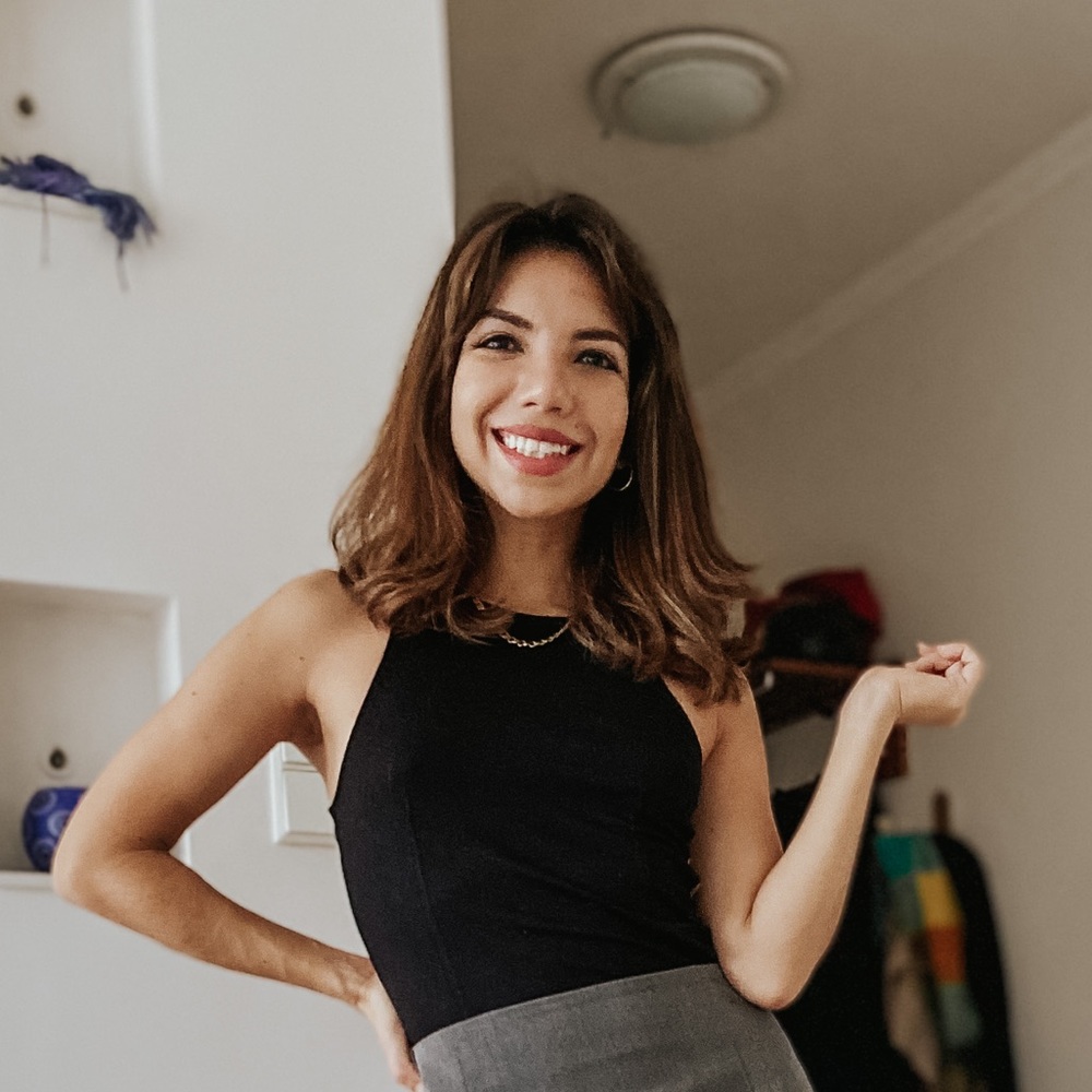 Meet your Posher, Monica